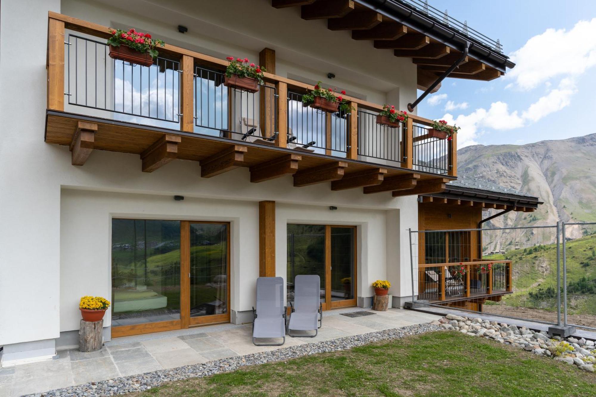 Arion Apartments - Trepalle Livigno Eksteriør bilde